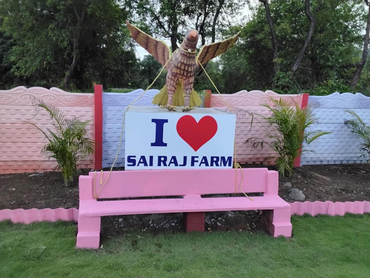 Hotel Sai Raj Farm Nová Bombaj Exteriér fotografie